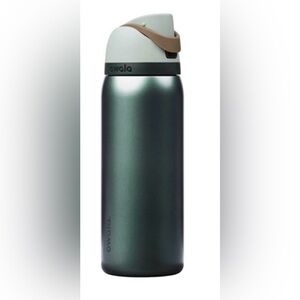 Special Edition Holiday Owala 32oz
Stainless Steel FreeSip Water Bottle